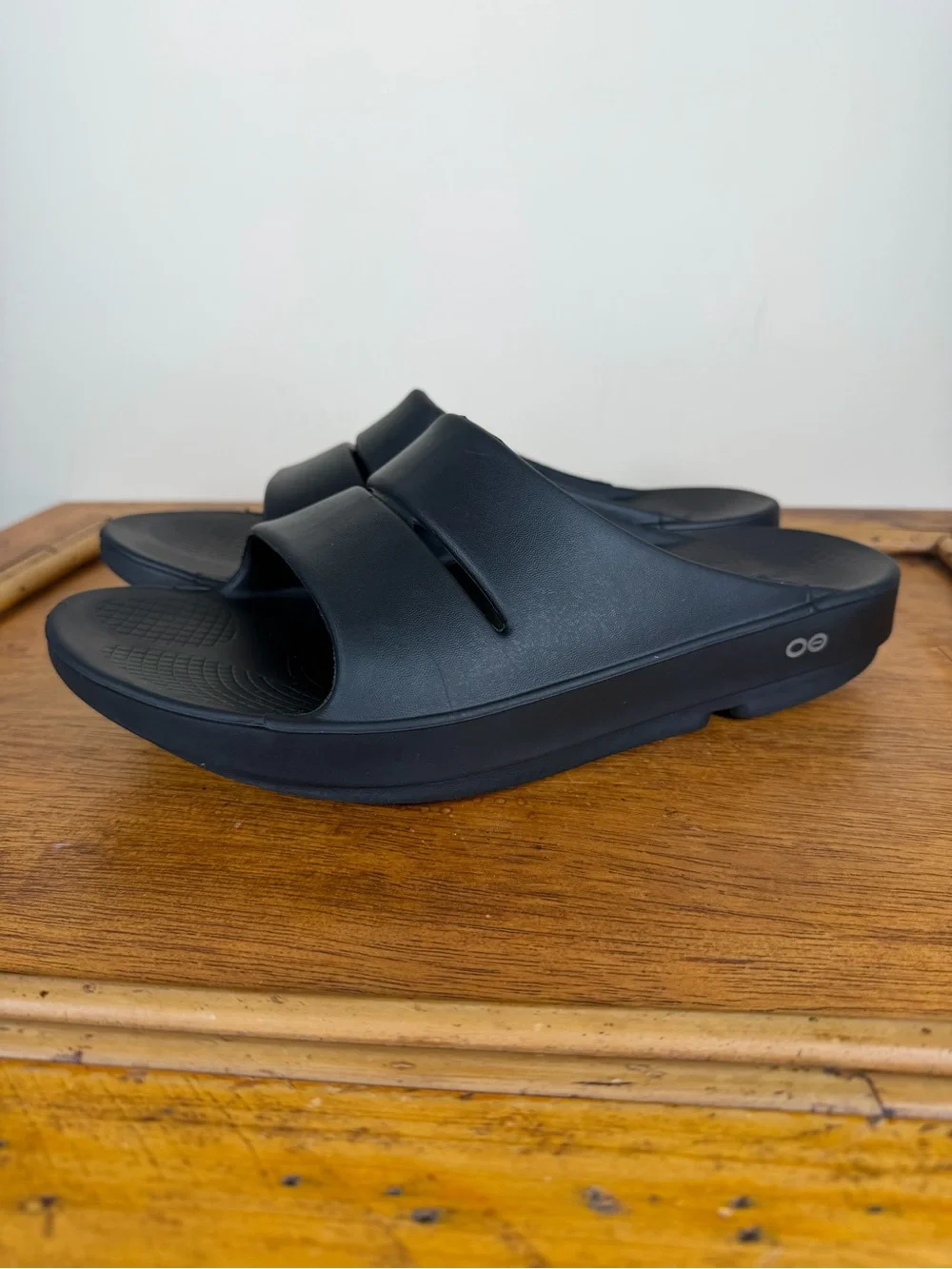 OOFOS OOahh Men’s Recovery Slide Sandals Black Size 10